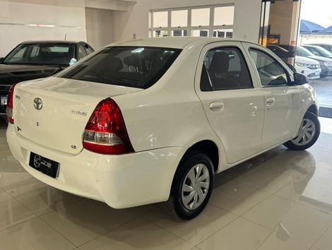 Toyota ETIOS X Sedan 1.5 Flex 16V 4p Mec.