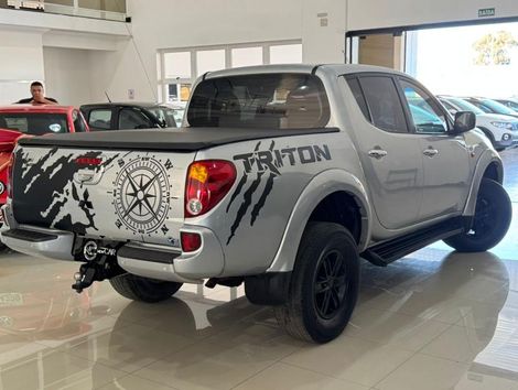 Mitsubishi L200 Triton HPE 3.2 CD TB Int.Diesel Aut