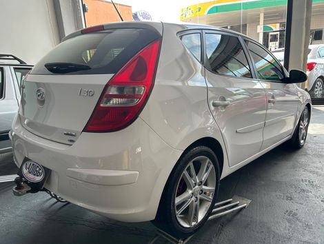 Hyundai i30 2.0 16V 145cv 5p Aut.