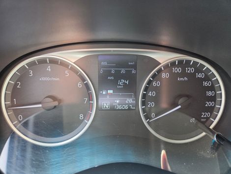 Nissan KICKS SV 1.6 16V FlexStar 5p Aut.