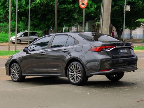 Toyota Corolla XEi 2.0 Flex 16V Aut.