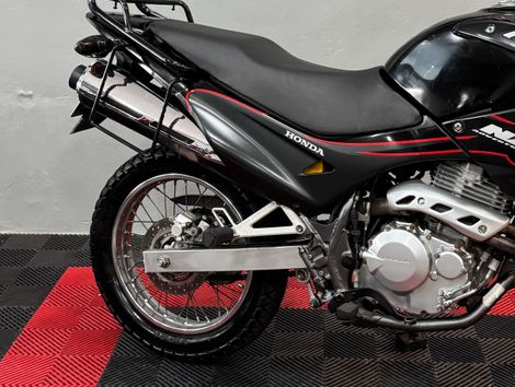 HONDA NX-4 FALCON 400