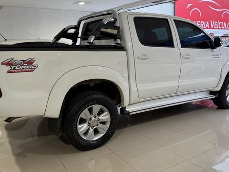 Toyota Hilux CD SRV D4-D 4x4 3.0 TDI Diesel Aut