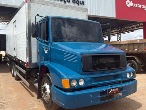 MERCEDES-BENZ L-1620 3-Eixos 2p (diesel)