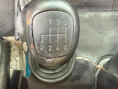 MERCEDES-BENZ L-1620 3-Eixos 2p (diesel)