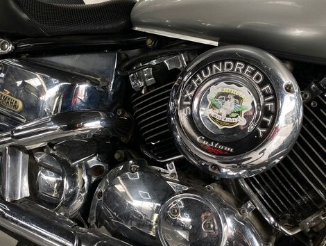 YAMAHA XVS 650 DRAG STAR