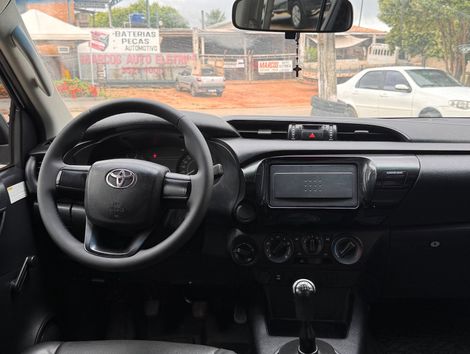 Toyota Hilux CD 4x4 2.8 Diesel Mec.