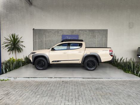 Mitsubishi L200 Triton Savana 2.4 4x4 Die. Aut.