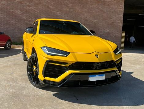 LAMBORGHINI URUS 650-4