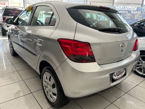 Chevrolet ONIX HATCH LT 1.4 8V FlexPower 5p Mec.
