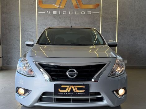 Nissan VERSA UNIQUE 1.6 16V FlexStart 4p Aut.