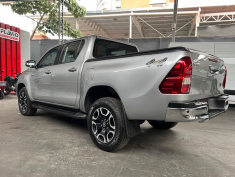 Toyota Hilux CD SRV 4x4 2.8 TDI Diesel Aut.