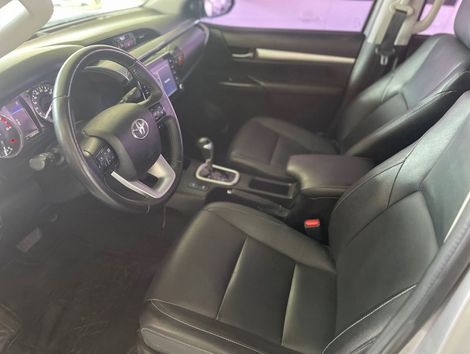 Toyota Hilux CD SRV 4x4 2.8 TDI Diesel Aut.