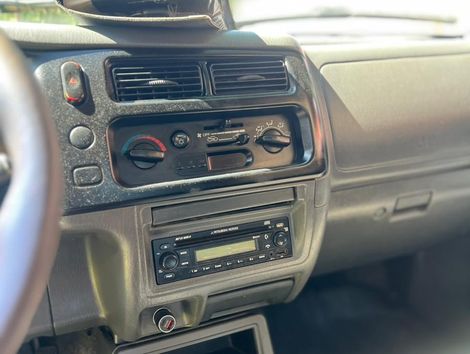 Mitsubishi L200 OUTDOOR HPE 2.5 4x4 CD T.Dies. Mec.