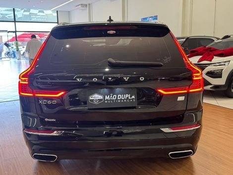 Volvo XC 60 T-8 MOMENTUM 2.0 (Híbrido)