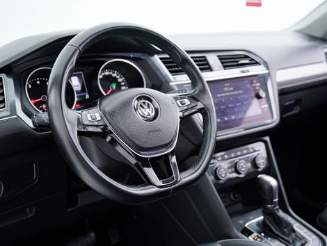VolksWagen TIGUAN Allspac Comf 250 TSI 1.4 Flex