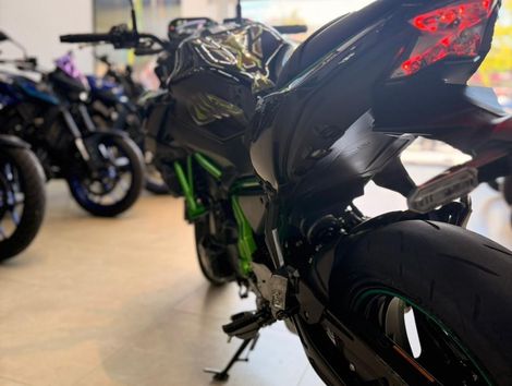 KAWASAKI Z650
