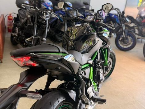 KAWASAKI Z650