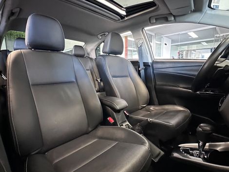 Toyota YARIS XLS Connect Sed. 1.5 Flex 16V Aut.