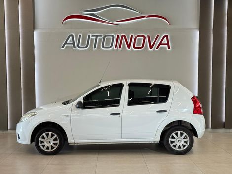 Renault SANDERO Authentique Hi-Flex 1.0 16V 5p