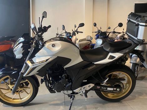 YAMAHA FZ25 250 FAZER CONNECTED
