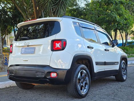 Jeep Renegade 1.8 4x2 Flex 16V Aut.