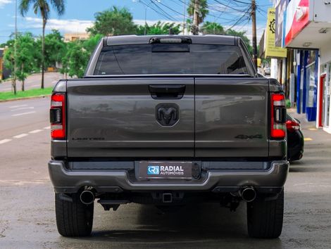 RAM 1500 LIMITED NIGHT EDITION 5.7 4x4 Aut.