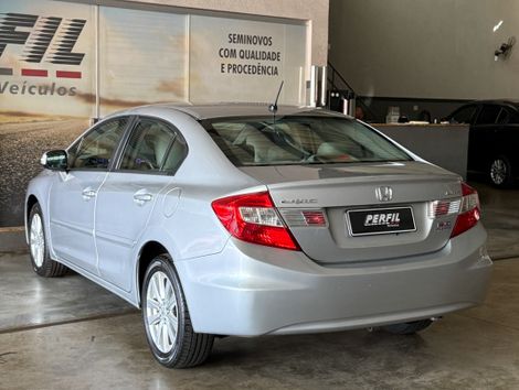 Honda Civic Sedan LXR 2.0 Flexone 16V Aut. 4p