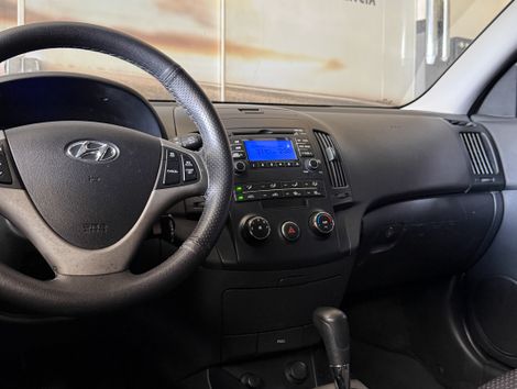 Hyundai i30 2.0 16V 145cv 5p Aut.