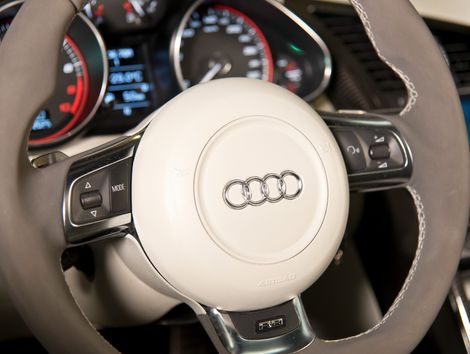 Audi R8 Spyder 5.2 Quattro R-tronic/S-tronic