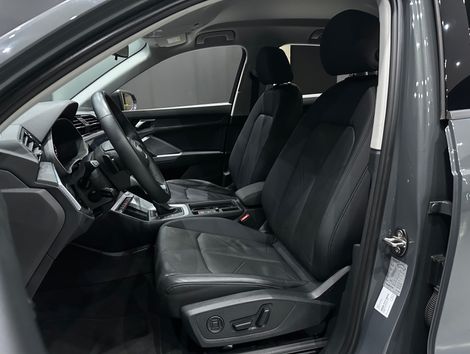 Audi Q3 Prestige 2.0 TFSI Tiptr.Quatro 