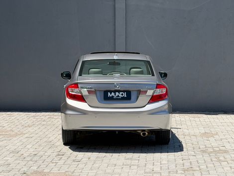 Honda Civic Sedan EXS 1.8/1.8 Flex 16V Aut. 4p