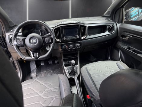 Fiat Strada Volcano 1.3 Flex 8V CD