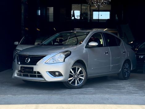 Nissan VERSA UNIQUE 1.6 16V FlexStart 4p Aut.