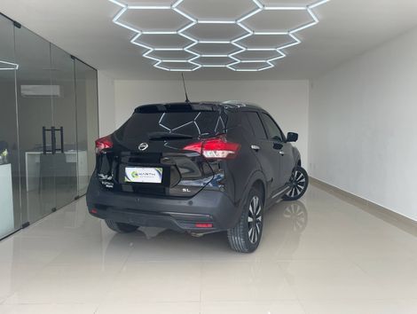 Nissan KICKS SL 1.6 16V FlexStar 5p Aut.