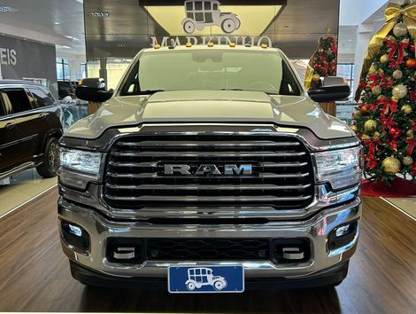 RAM 3500 LIMITED LONGHORN 6.7 TB CD Diesel