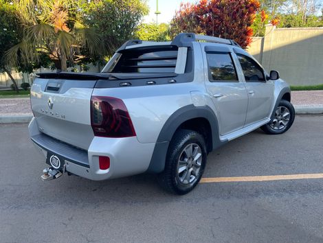 Renault DUSTER OROCH Dyna. 2.0 Flex 16V Aut.