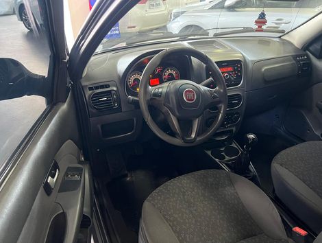 Fiat Strada Trekking 1.6 16V Flex CD