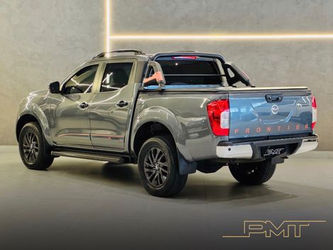 Nissan Frontier X-GEAR CD 4x4 2.3 Bi-TB Die.Aut