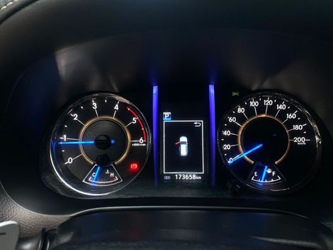 Toyota Hilux SW4 SRX 4x4 2.8 TDI 16V Dies. Aut.