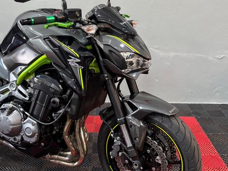 KAWASAKI Z 900