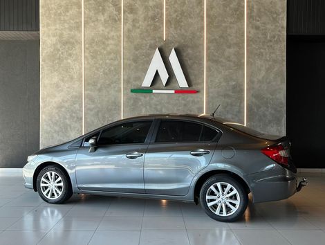 Honda Civic Sedan LXR 2.0 Flexone 16V Aut. 4p