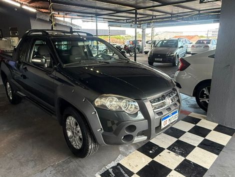 Fiat Strada Adv.1.8 16V Dualogic Flex CD