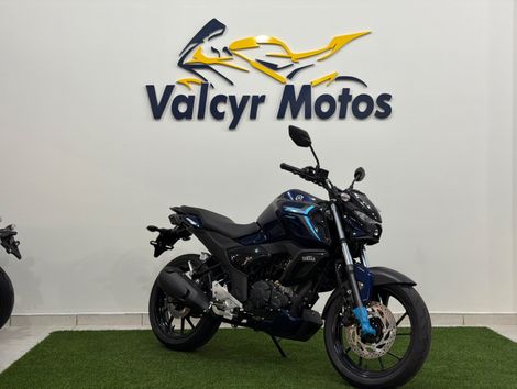 YAMAHA FZ15 CONNECTED