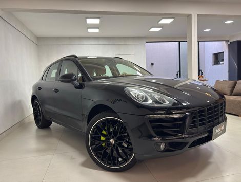 Porsche Macan 2.0 Turbo