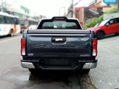 Chevrolet S10 P-Up H.Country 2.8 4x4 CD Dies.Aut.