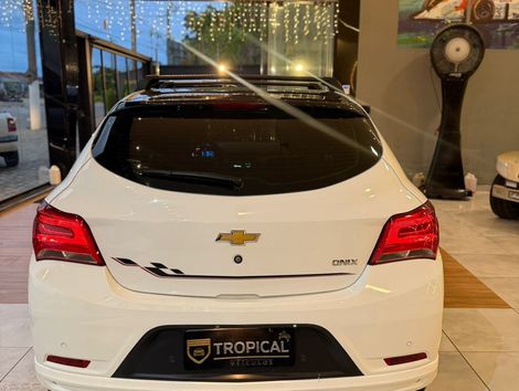 Chevrolet ONIX HATCH EFFECT 1.4 8V F.Power 5p Mec.