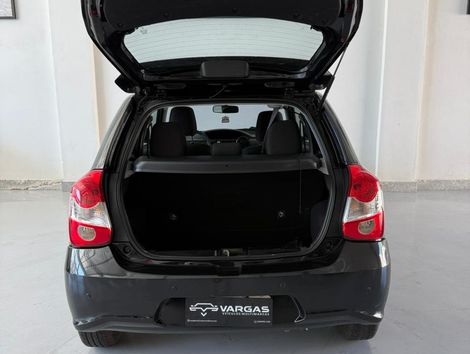 Toyota ETIOS X 1.3 Flex 16V 5p Aut.