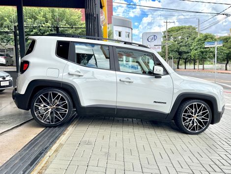 Jeep Renegade Longitude 1.8 4x2 Flex 16V Aut.