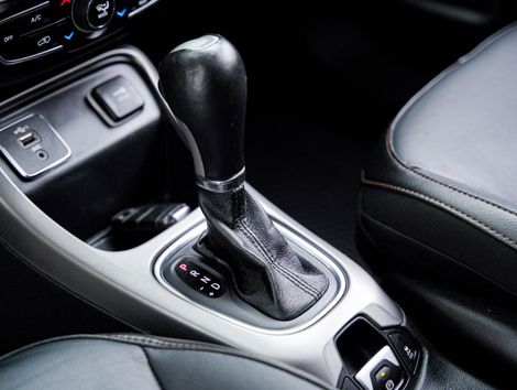 Jeep COMPASS LONGITUDE 2.0 4x2 Flex 16V Aut.